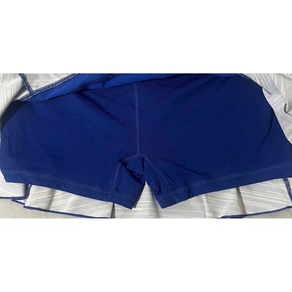 Nike Women's Golf Skort Blue White Striped Pleated Athletic Activewear Size M - Picture 6 of 6